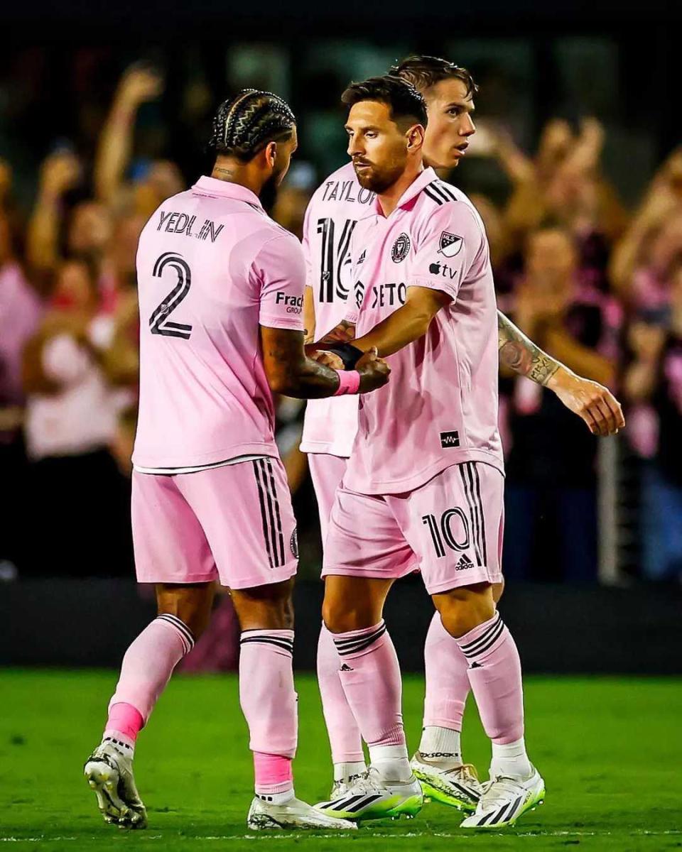 kaiyun-包含赛后密尔沃基雄鹿调整名单以备欧超杯,回应争议环节打磨,球迷炸锅,赛季目标并未改变的词条