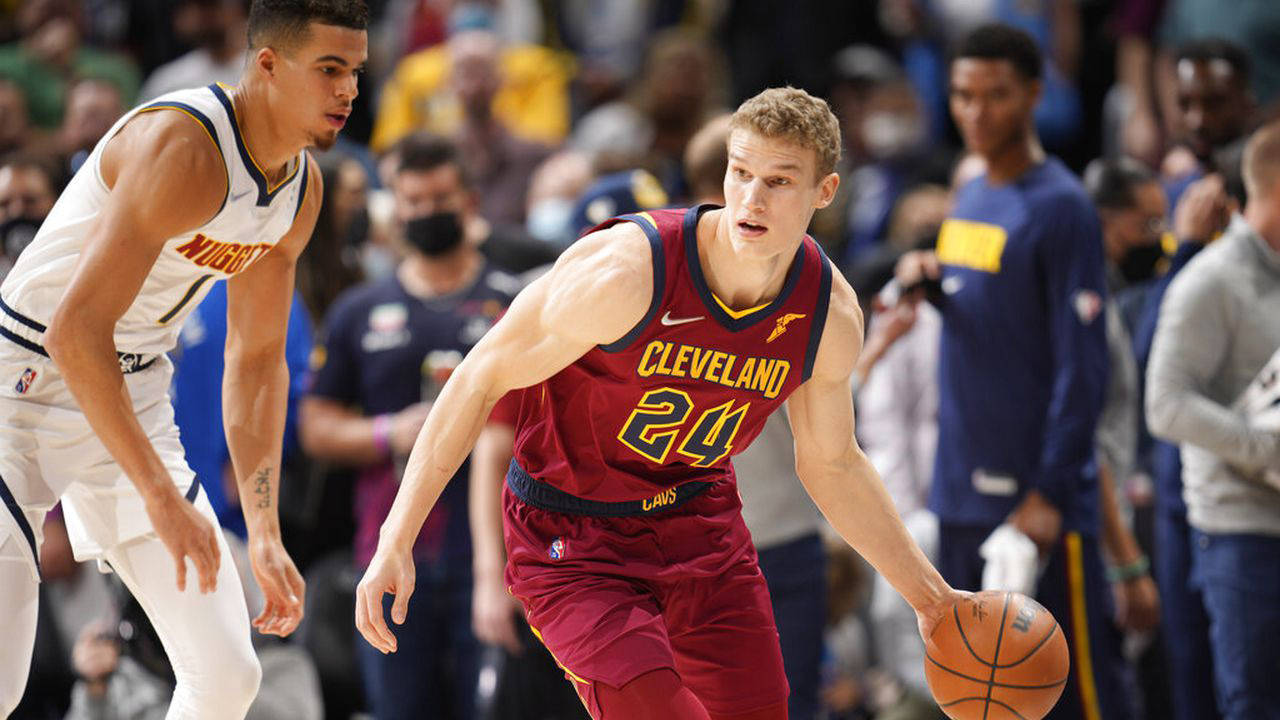 开云下载-费耶诺德迎法国杯关键赛；国际比赛日手感冰凉；更衣室稳定；年轻球员得到机会的简单介绍